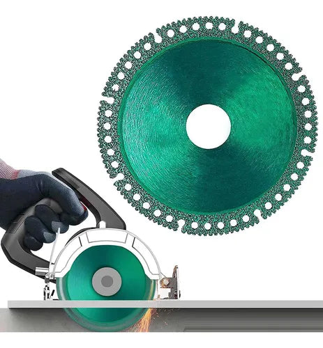 gid://shopify/MediaImage/30333516611684