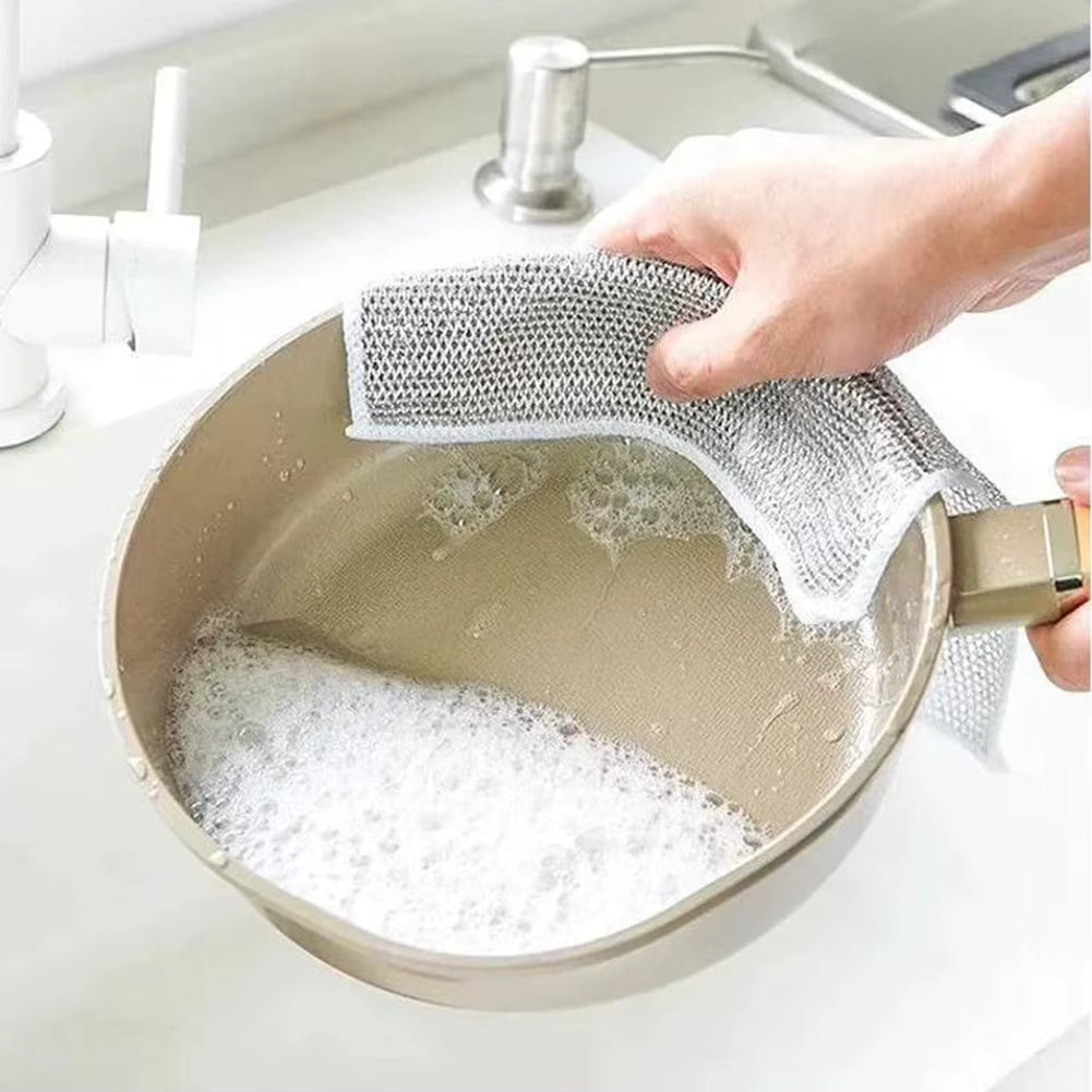 gid://shopify/MediaImage/30333516873828